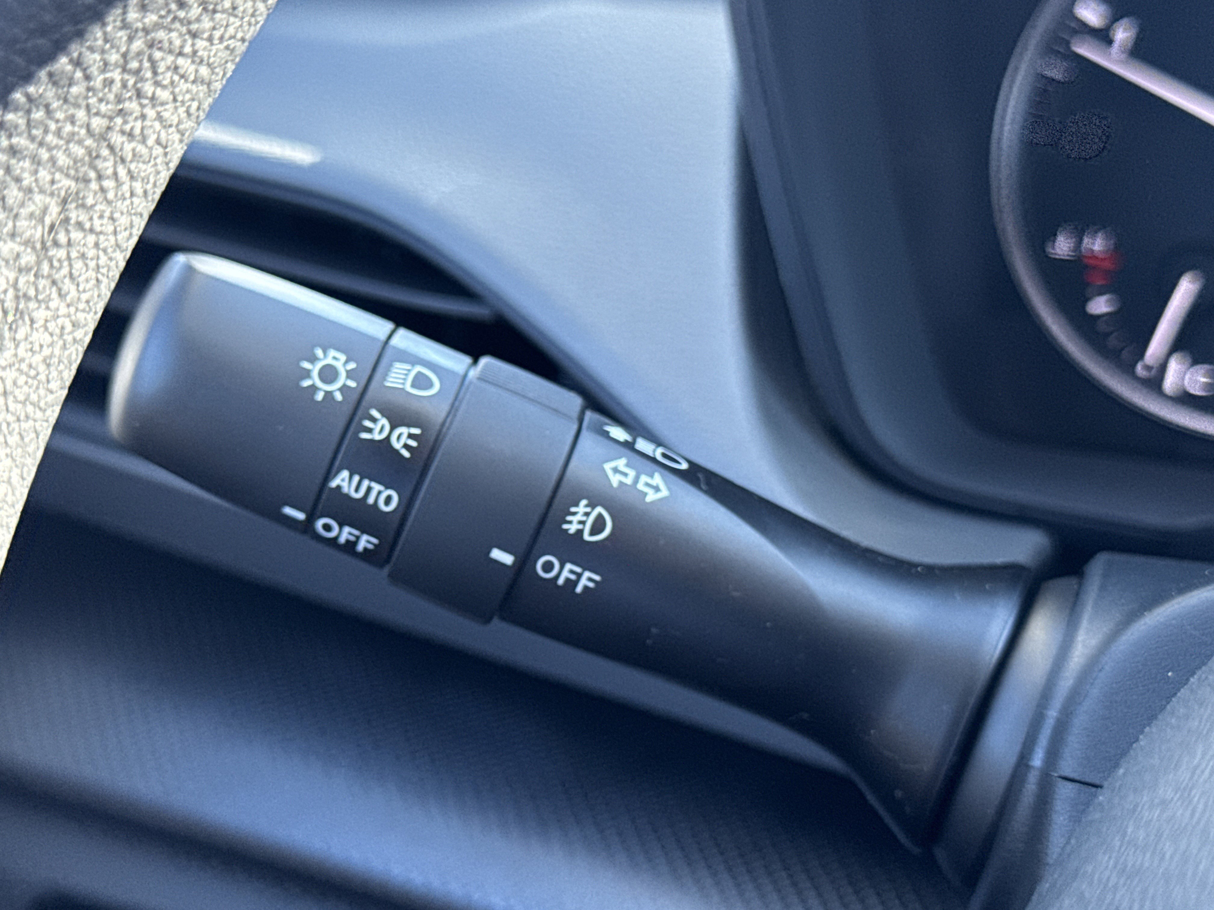 New 2026 Subaru Crosstrek 2.0i Premium image 17