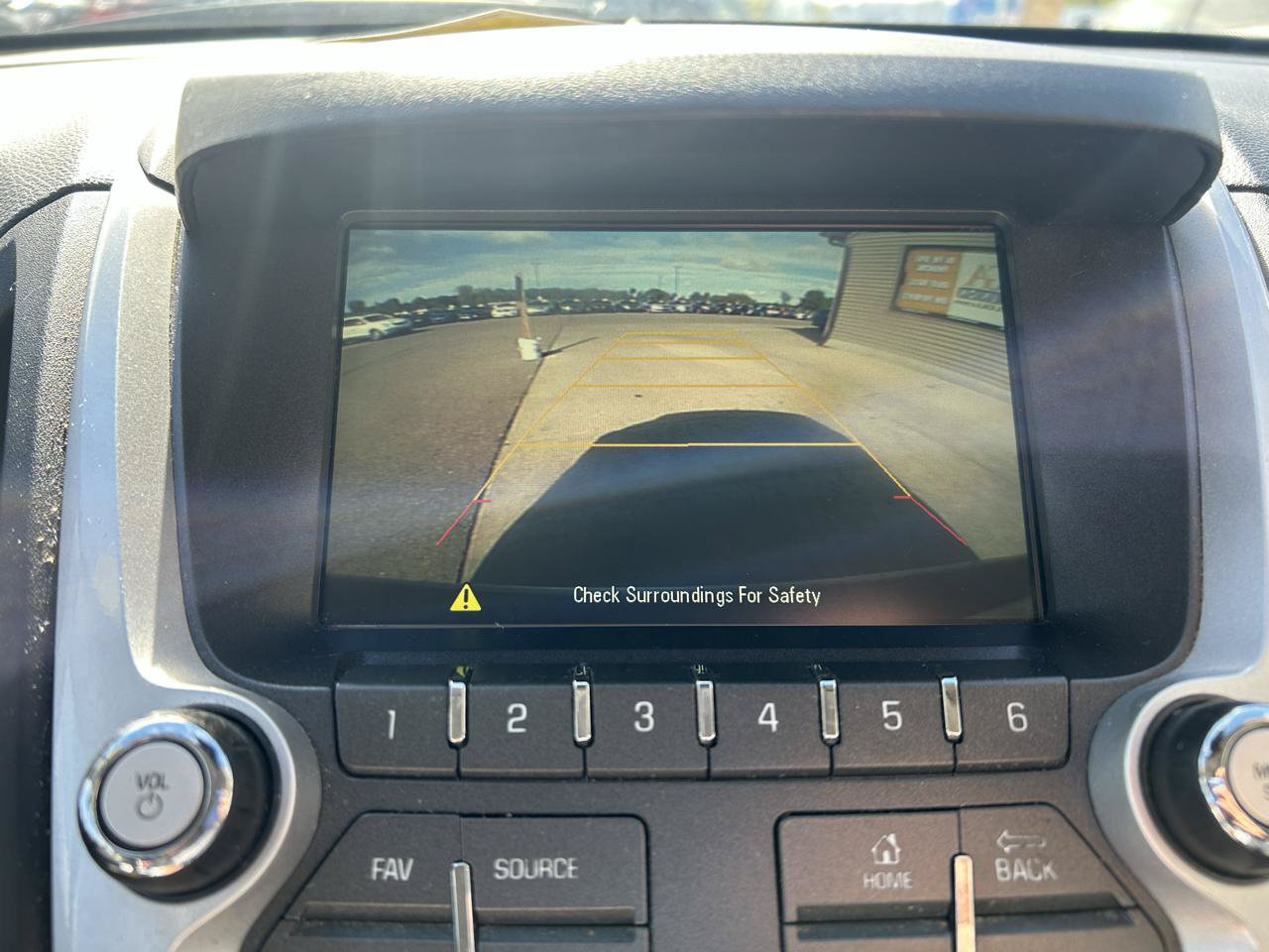 Used 2015 Chevrolet Equinox LT w/ Driver Convenience Package FWD image 22