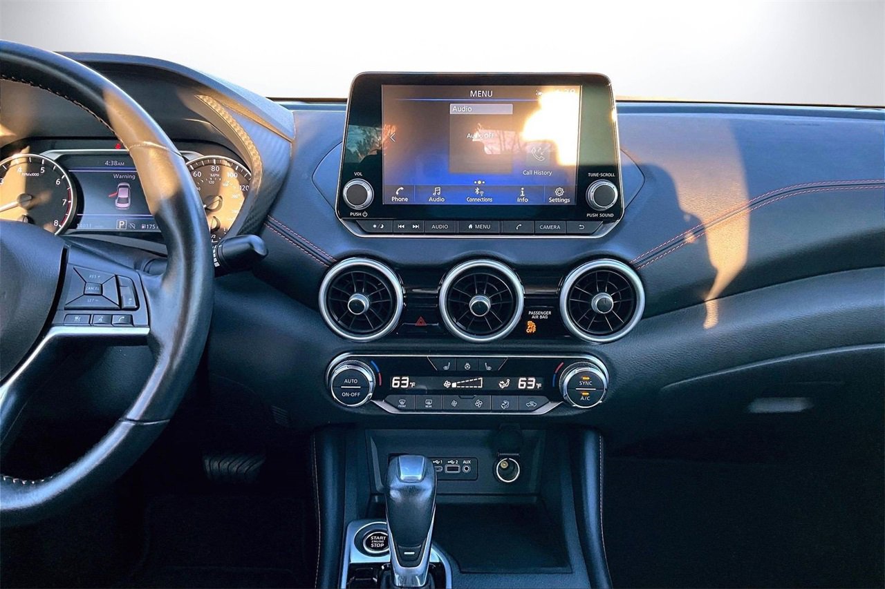 Used 2025 Nissan Sentra SR w/ SR Premium Package image 12