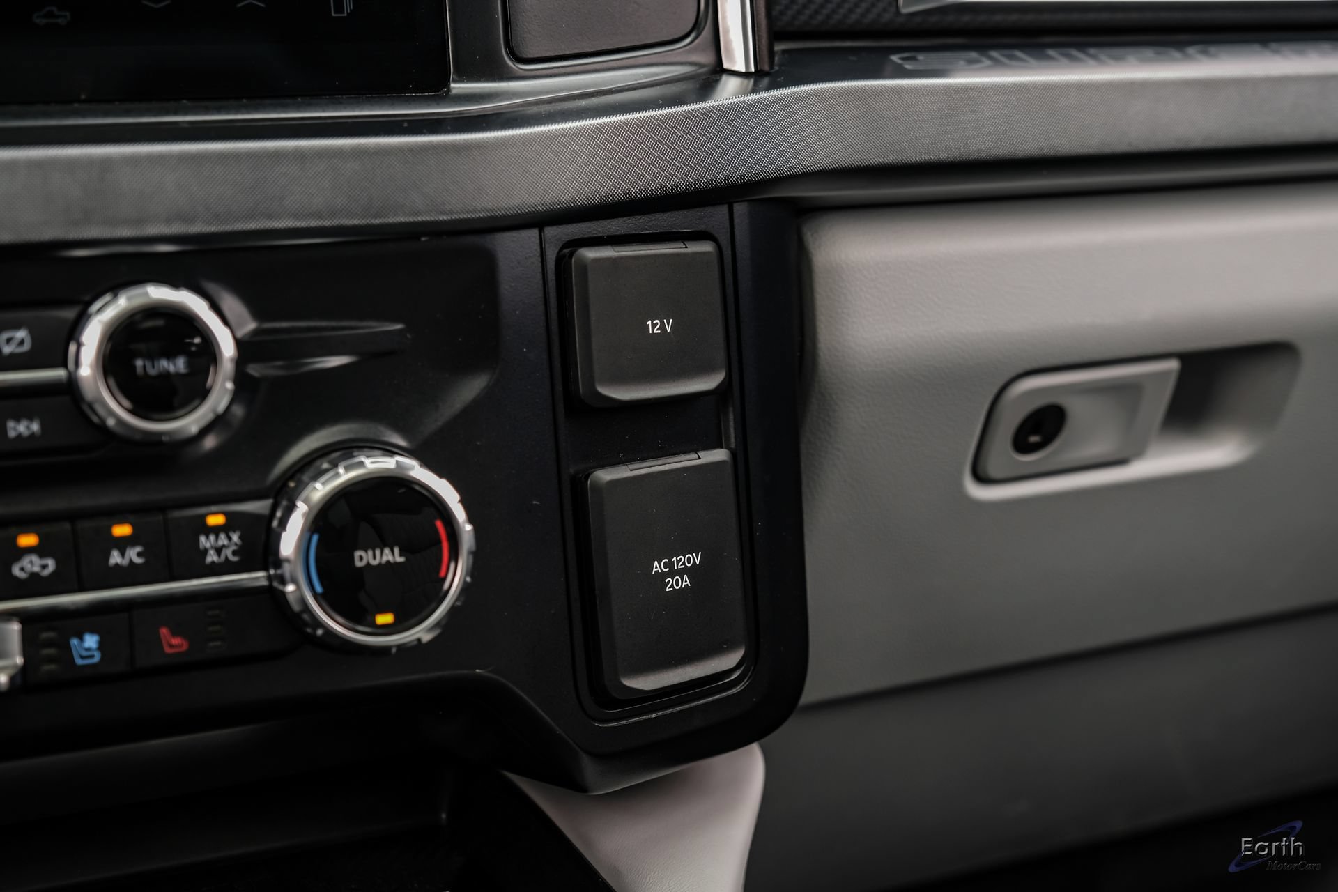 Used 2024 Ford F250 Limited w/ FX4 Off-Road Package AWD/4WD image 74