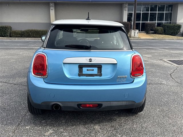 Used 2015 MINI Cooper 2-Door Hardtop image 6