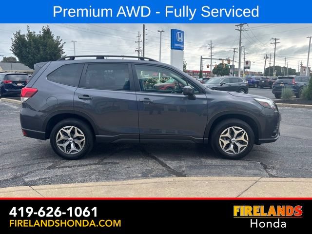Used 2024 Subaru Forester Premium AWD/4WD image 5