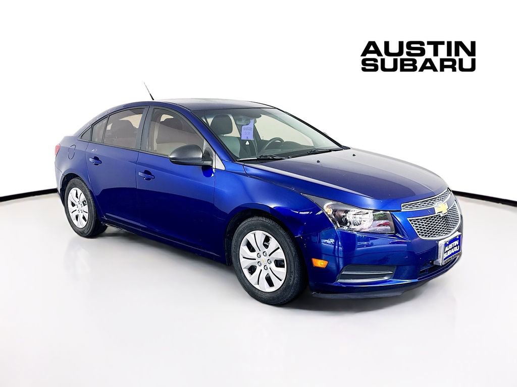 Used 2013 Chevrolet Cruze LS FWD image 1
