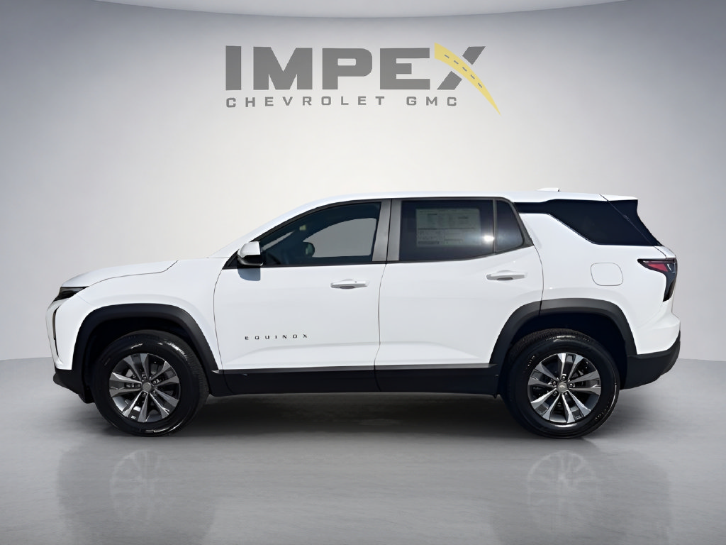 New 2027 Chevrolet Equinox LT FWD image 2