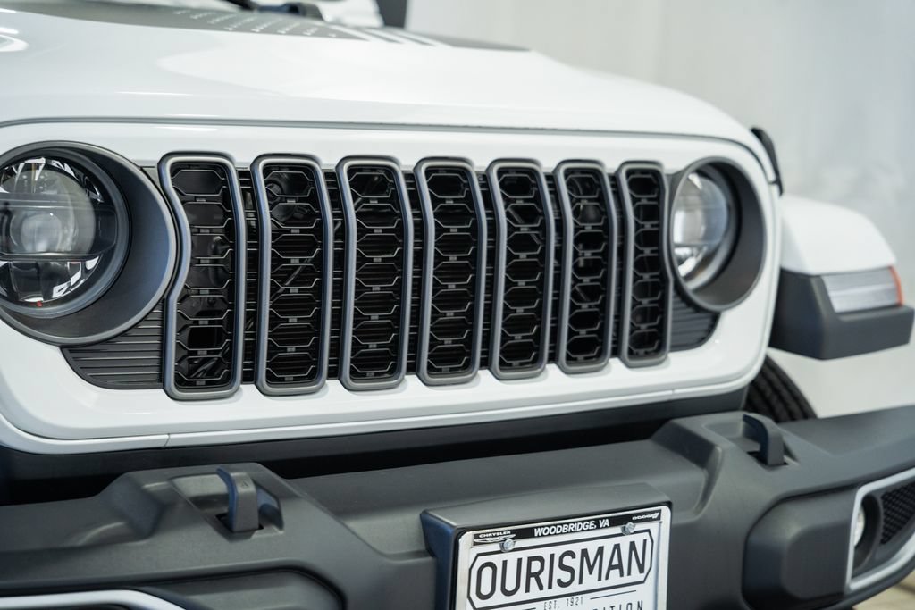 New 2026 Jeep Gladiator Sport AWD/4WD image 10