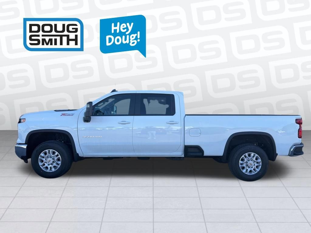 New 2026 Chevrolet Silverado 3500 LT w/ Safety Package image 3