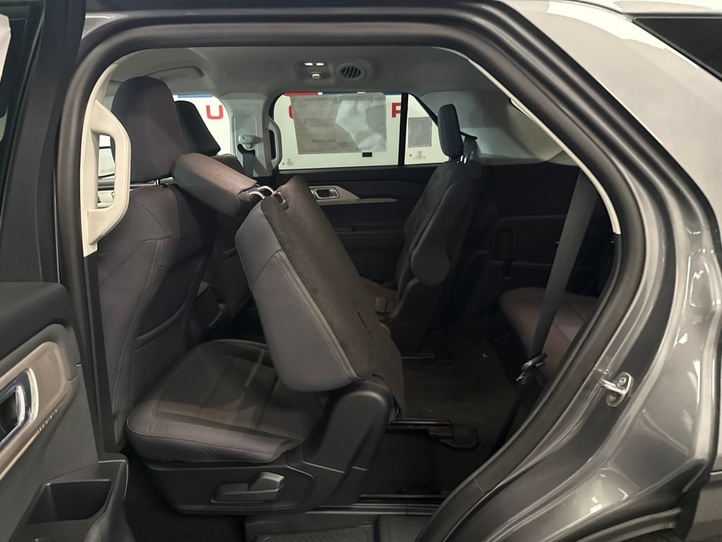 New 2026 Ford Explorer Active AWD/4WD image 27