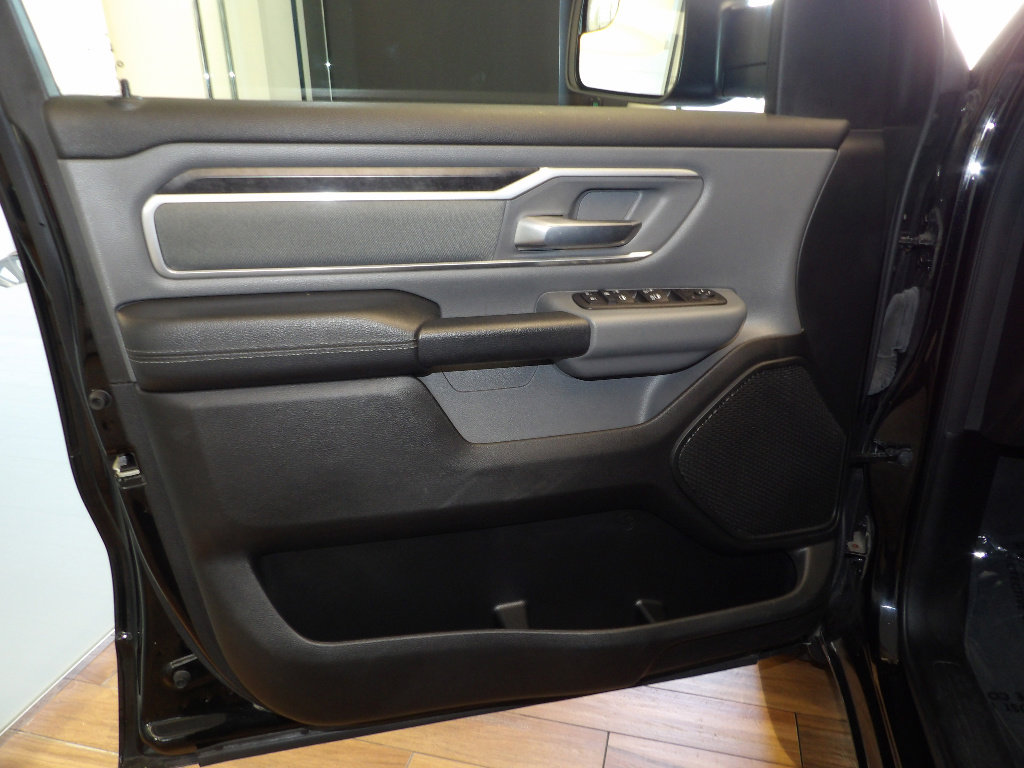 Used 2022 RAM 1500 Big Horn AWD/4WD image 25