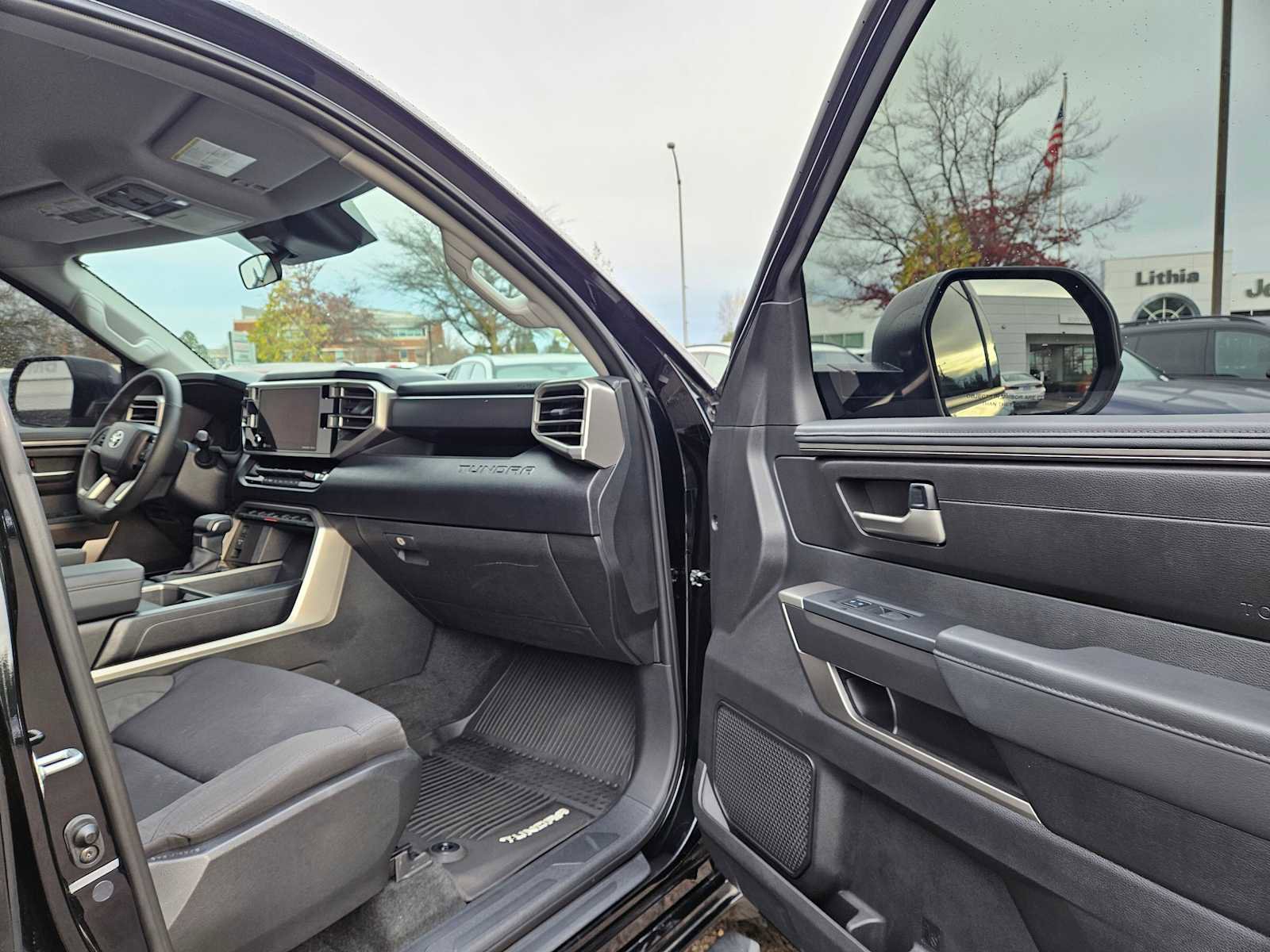 Used 2023 Toyota Tundra SR5 image 10