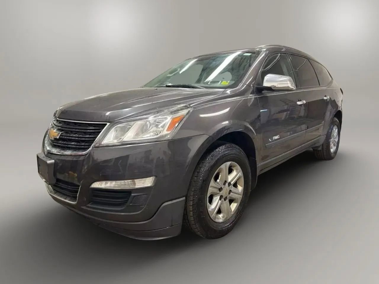 Used 2016 Chevrolet Traverse LS image 1