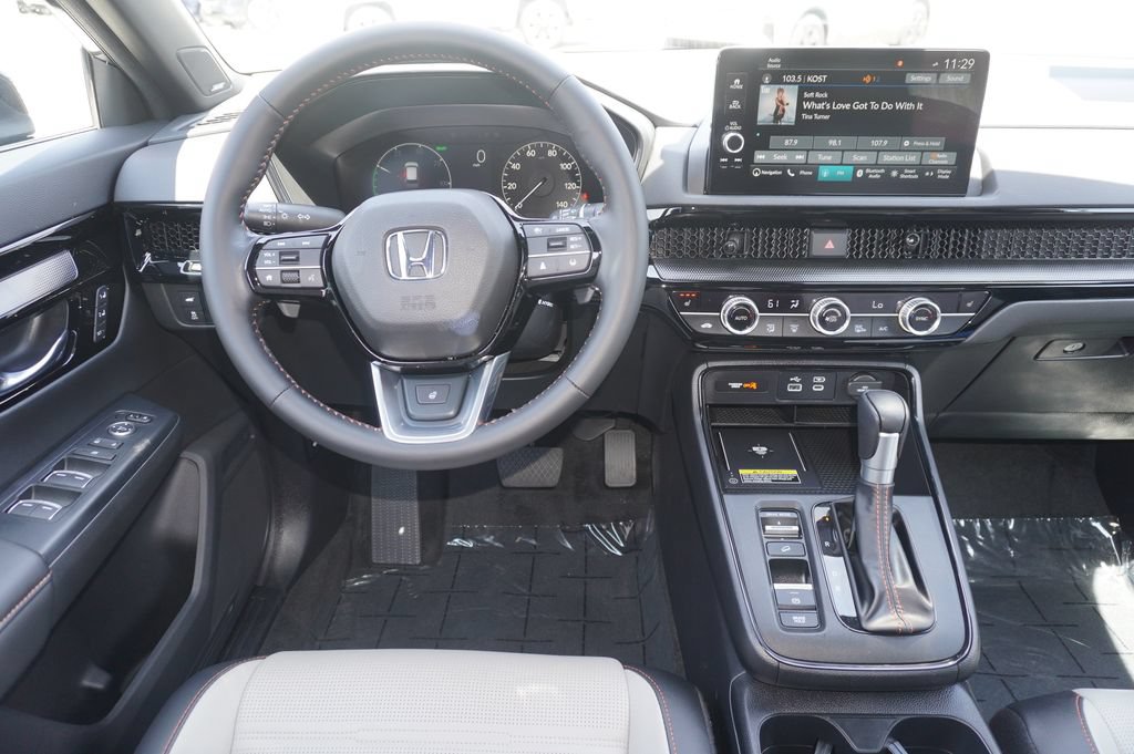 Used 2025 Honda CR-V Sport Touring image 12