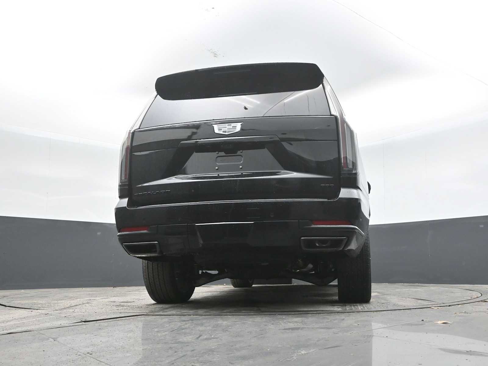 New 2026 Cadillac Escalade Platinum Sport w/ LPO, ONYX Package image 33