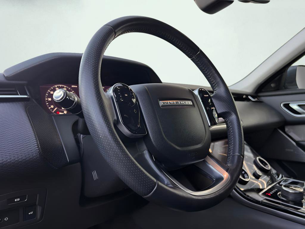 Used 2018 Land Rover Range Rover Velar S image 35