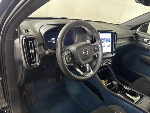Used 2023 Volvo C40 P8 Recharge Ultimate image 13