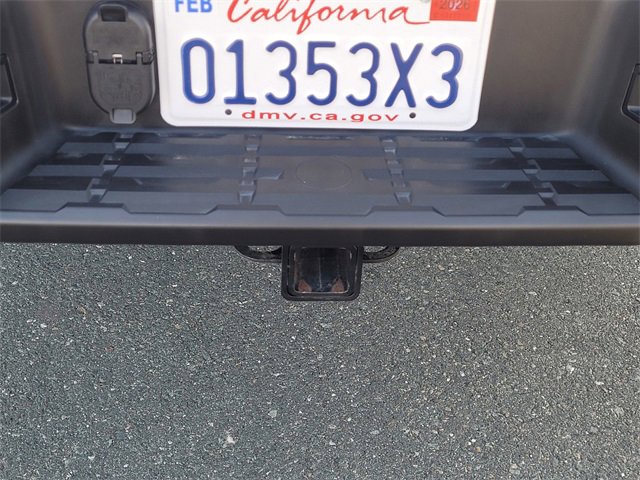 Used 2023 Nissan Frontier SV w/ Midnight Edition Package image 6