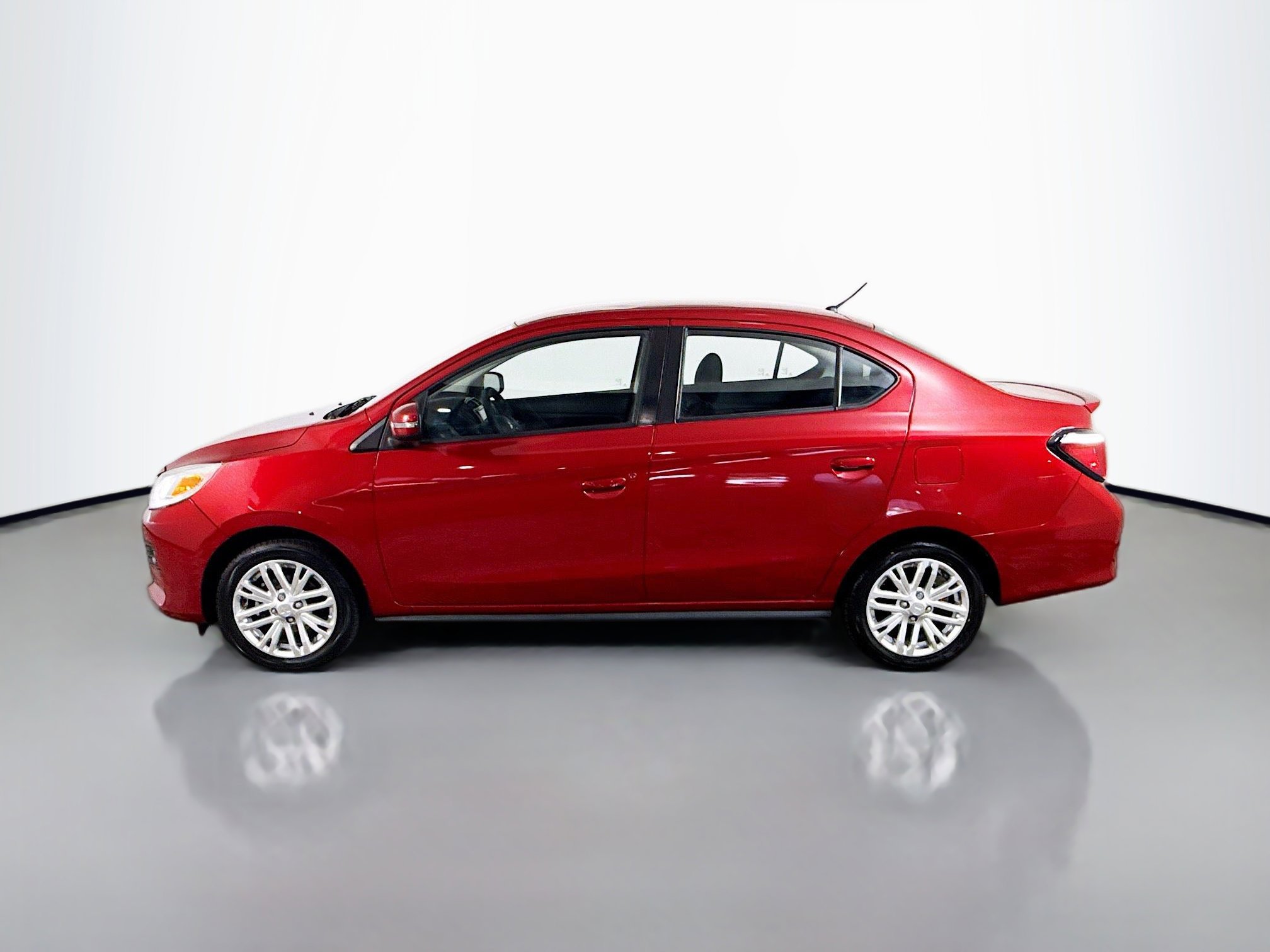 Used 2024 Mitsubishi Mirage G4 SE FWD image 6