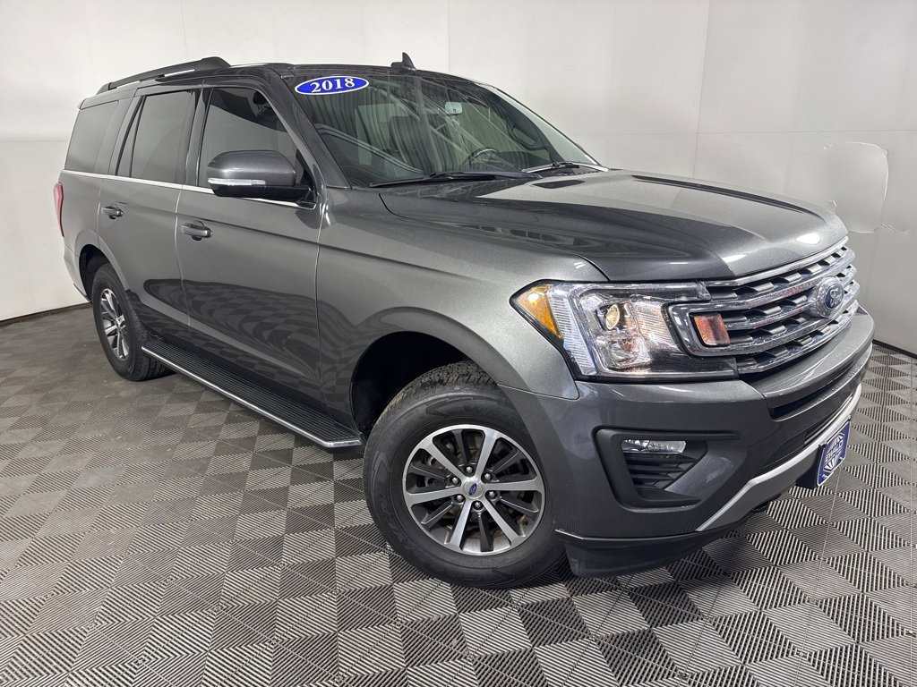 Used 2018 Ford Expedition XLT w/ Equipment Group 202A image 2
