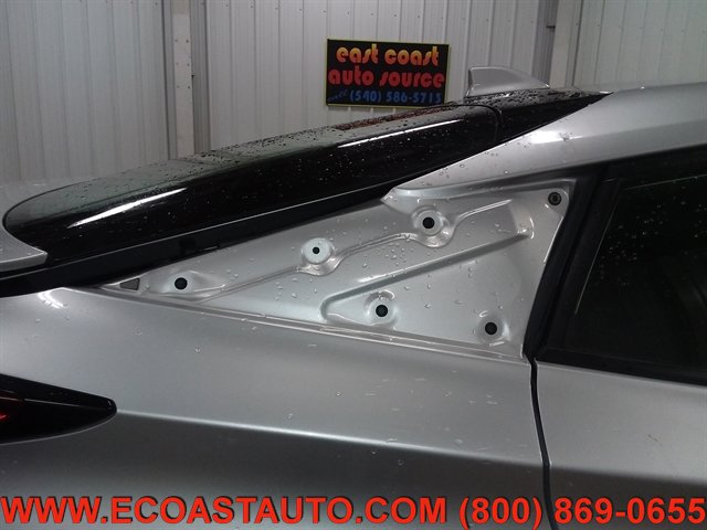 Used 2022 Toyota Prius L Eco FWD image 24