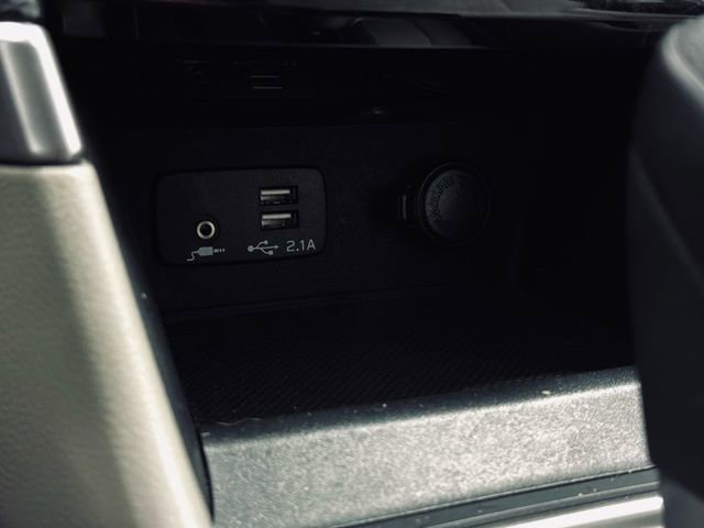 Used 2022 Subaru Forester Premium image 33