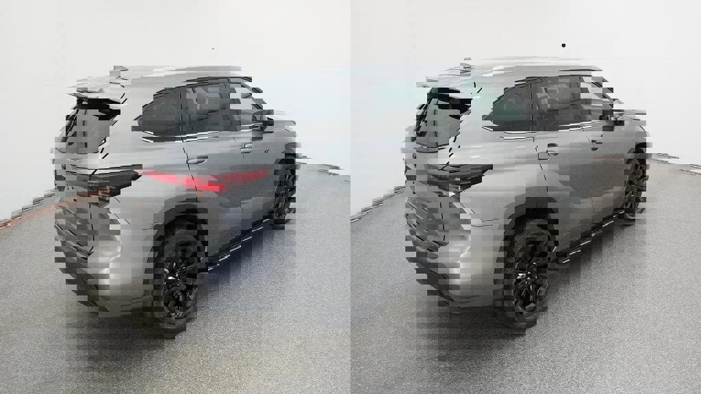 New 2026 Toyota Highlander XLE image 9