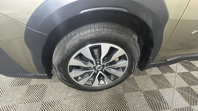Used 2023 Subaru Outback Touring XT AWD/4WD image 10