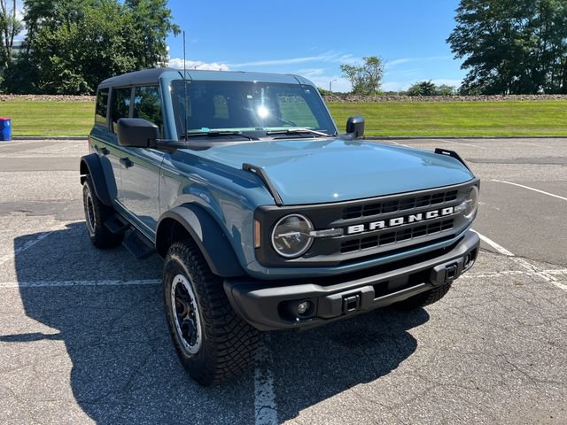 Used 2023 Ford Bronco Black Diamond w/ Sasquatch Package AWD/4WD image 2