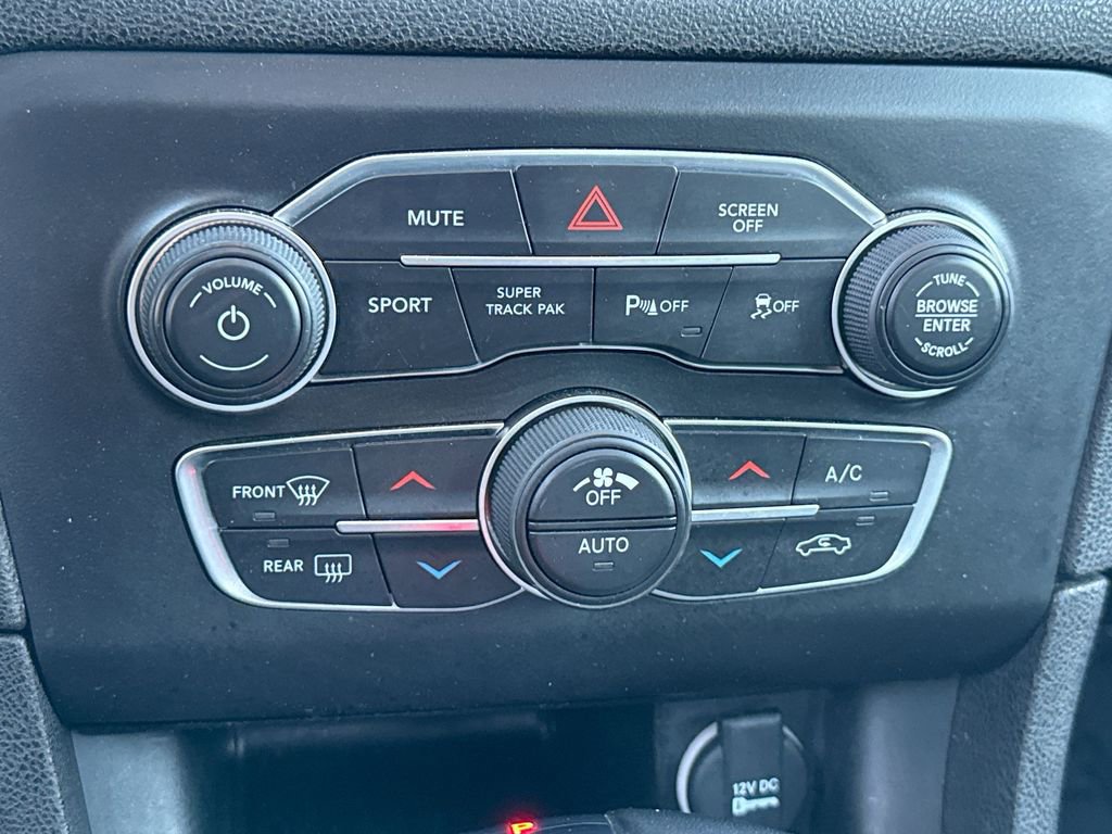 Used 2022 Dodge Charger GT w/ Blacktop Package image 17