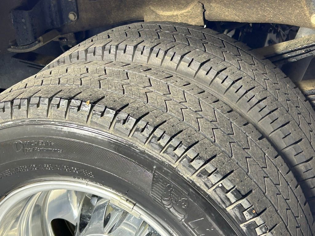 Used 2023 Chevrolet Silverado 3500 High Country image 38