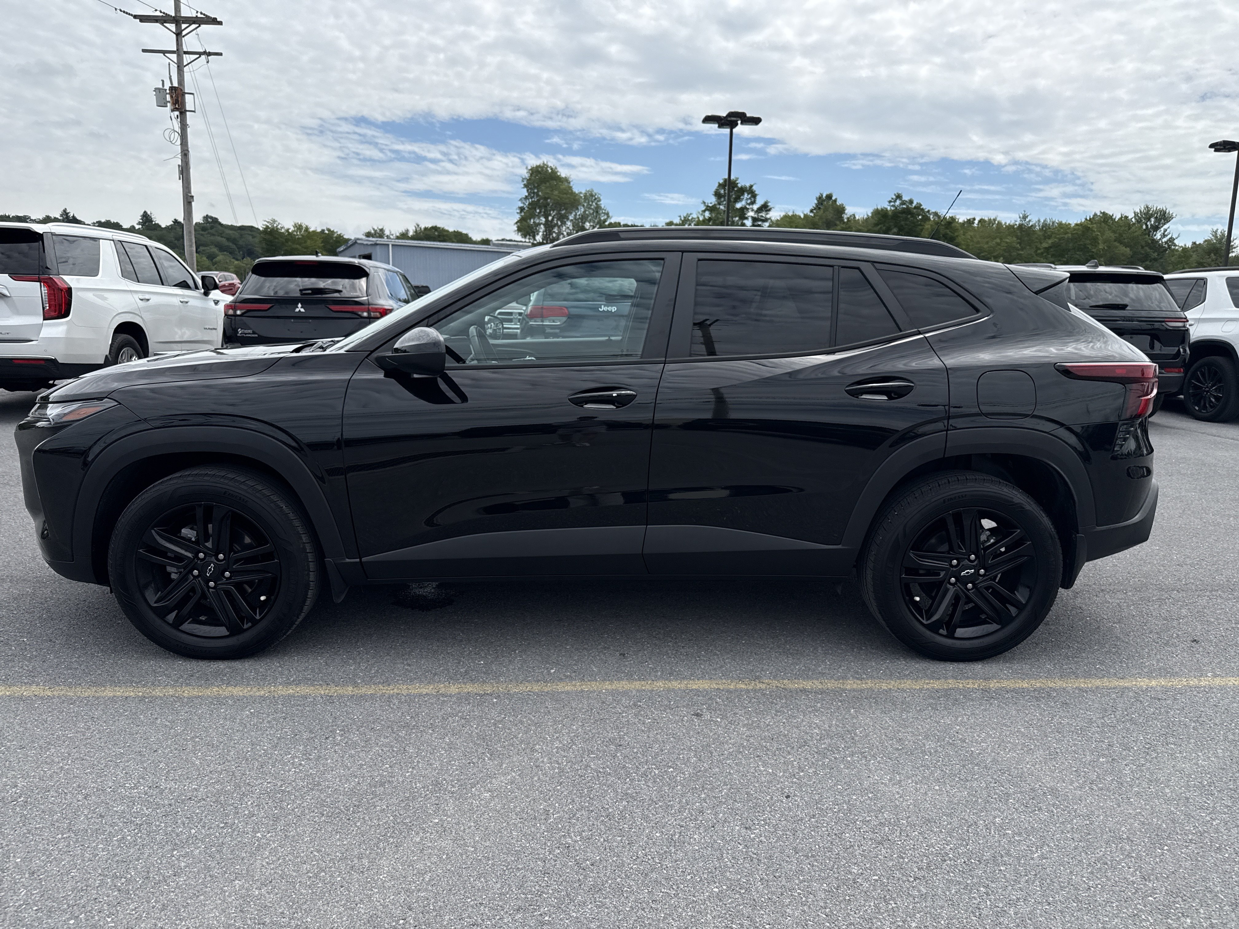 Used 2024 Chevrolet Trax ACTIV w/ Driver Confidence Package FWD image 13