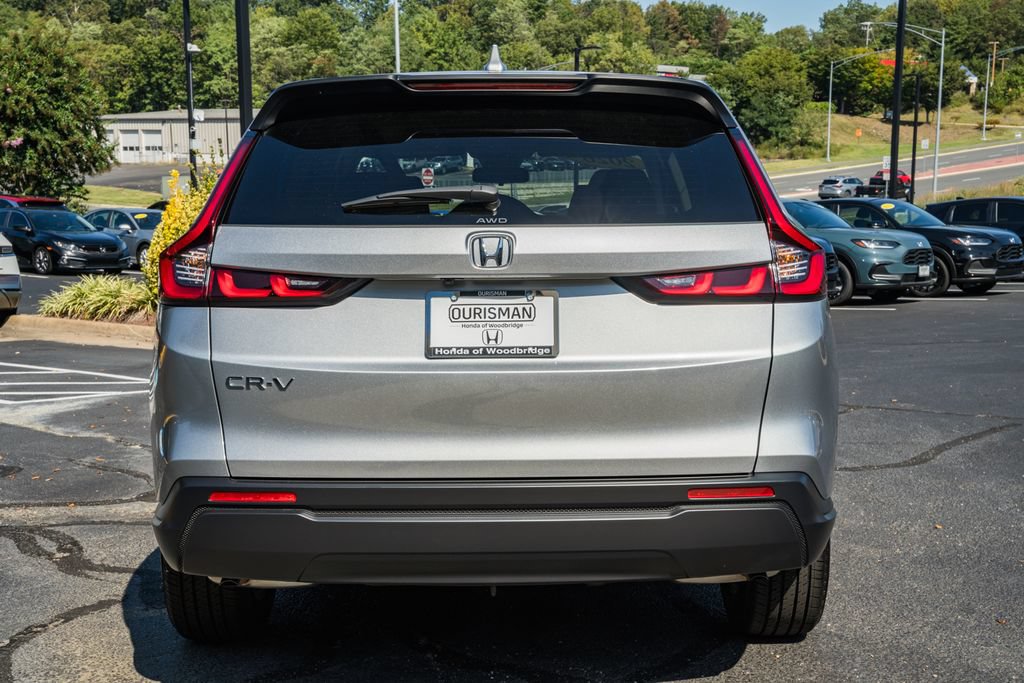 Certified 2026 Honda CR-V EX image 5
