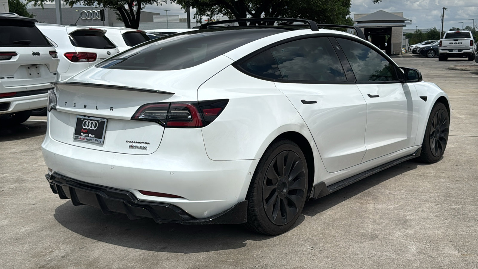 Used 2022 Tesla Model 3 Long Range image 7