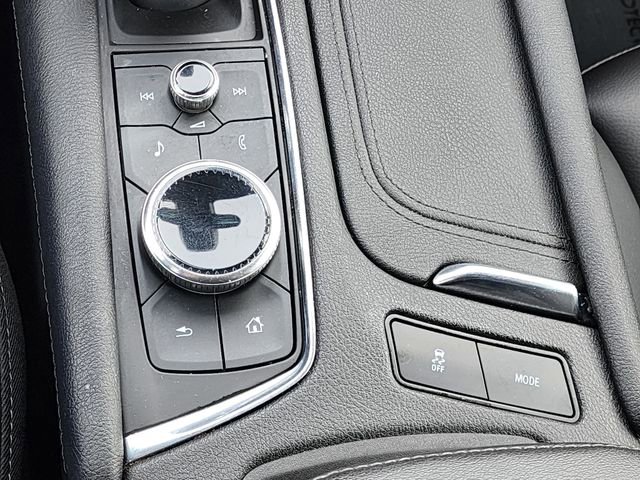 Used 2022 Cadillac XT5 Luxury w/ LPO, Floor Liner Package FWD image 24