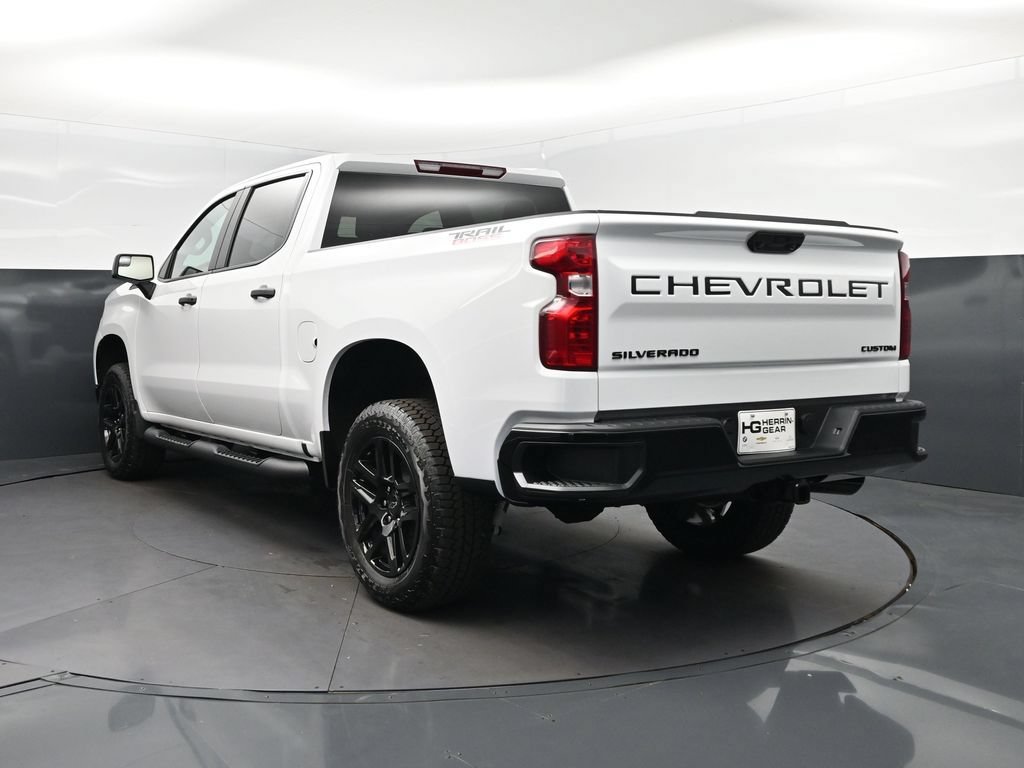 New 2026 Chevrolet Silverado 1500 Custom Trail Boss w/ Turbomax Blackout Package AWD/4WD image 5