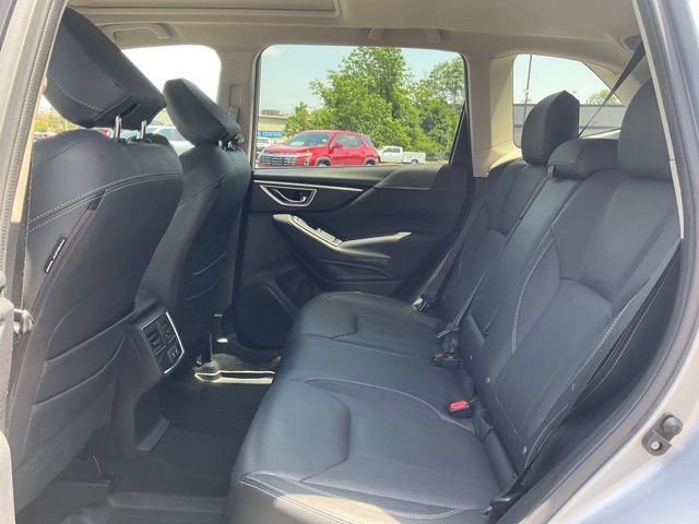 Used 2019 Subaru Forester Limited w/ Popular Package #3 AWD/4WD image 8