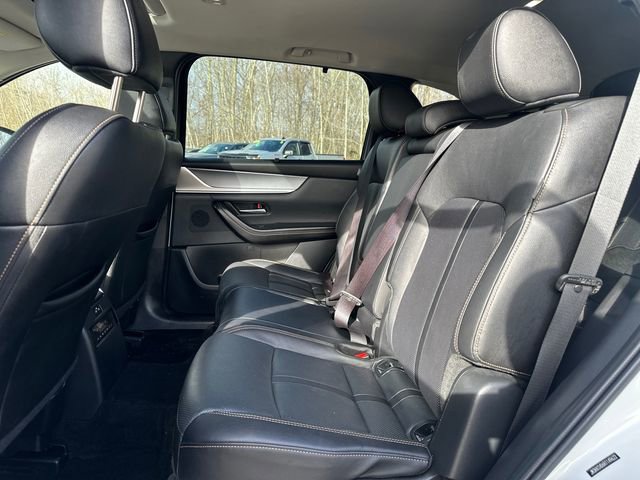 Used 2024 MAZDA CX-90 3.3 Turbo w/ Preferred Plus image 15