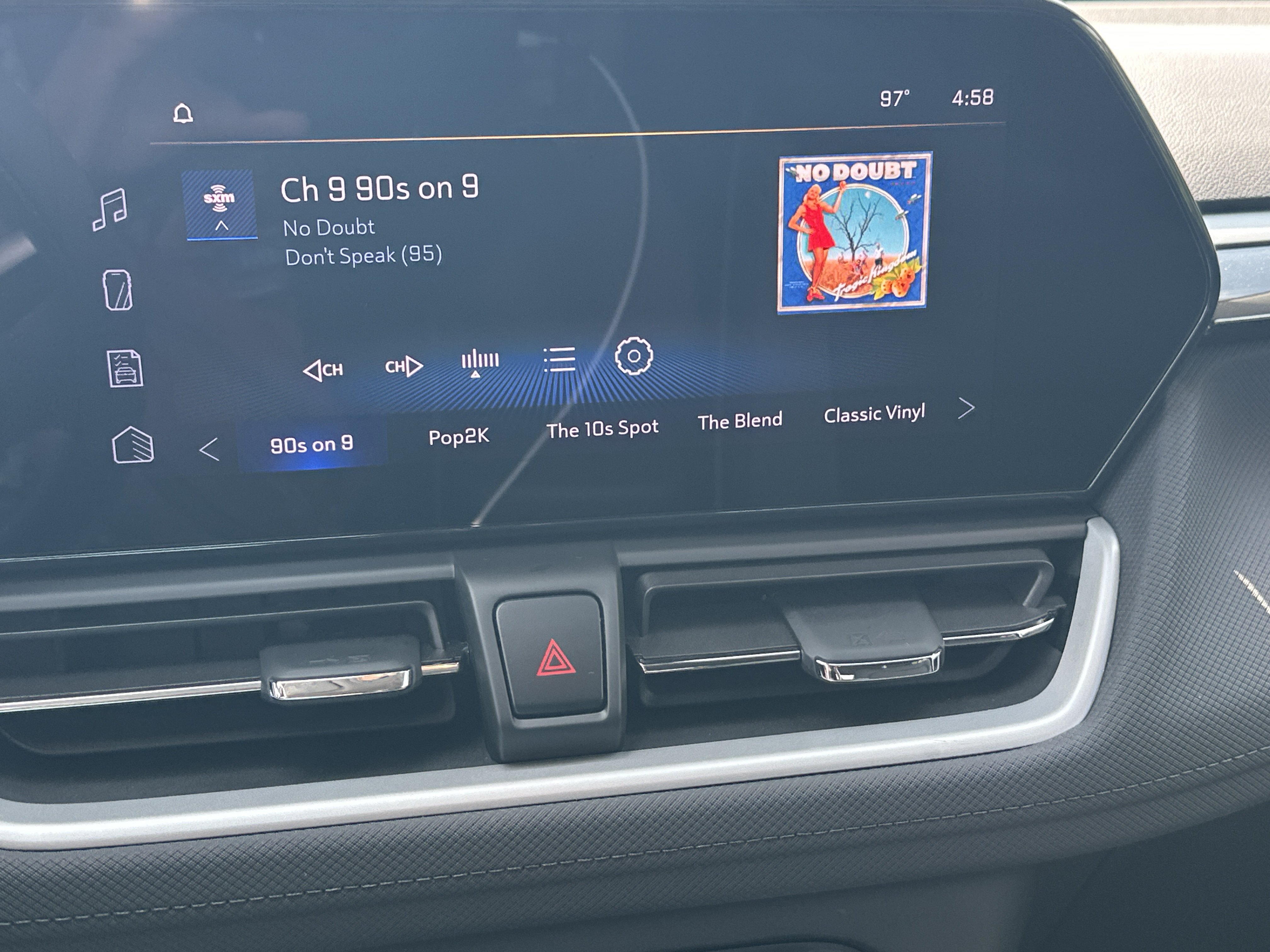 Used 2024 Chevrolet TrailBlazer LS w/ LS Convenience Package FWD image 29