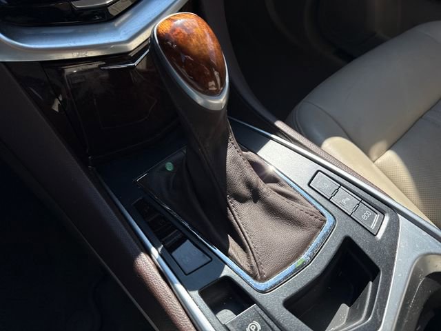 Used 2015 Cadillac SRX Luxury w/ Driver Awareness Package image 31