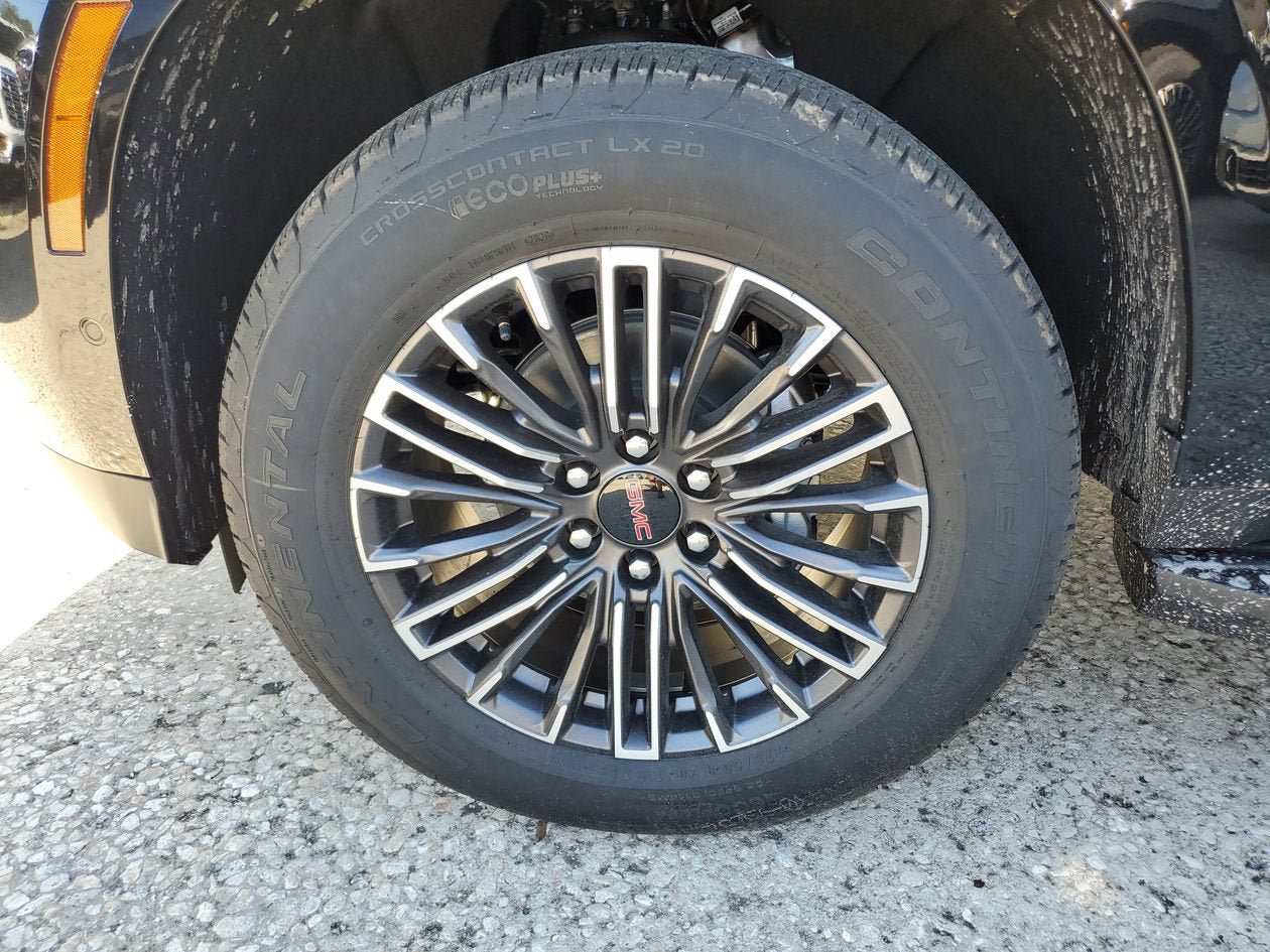 New 2026 GMC Yukon XL Elevation w/ Elevation Premium Package AWD/4WD image 6