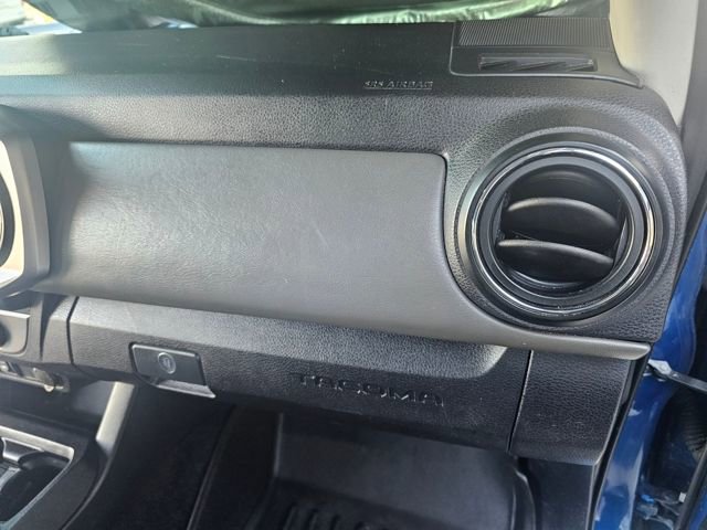 Used 2018 Toyota Tacoma SR5 image 21