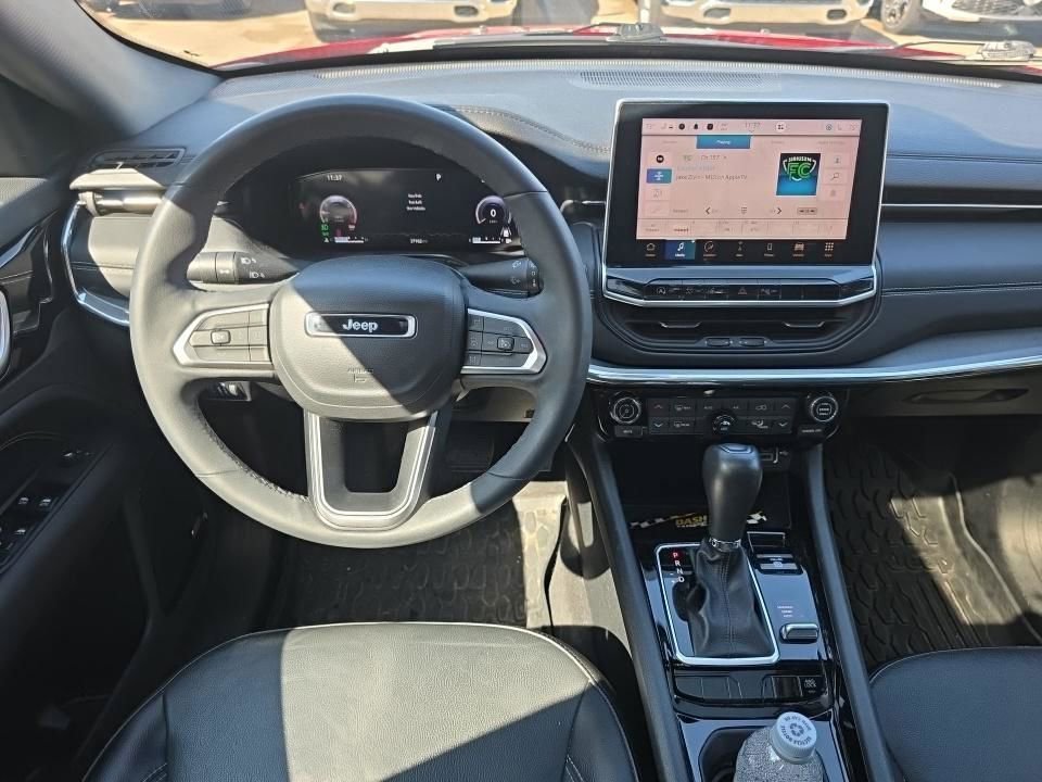 Used 2023 Jeep Compass High Altitude AWD/4WD image 9