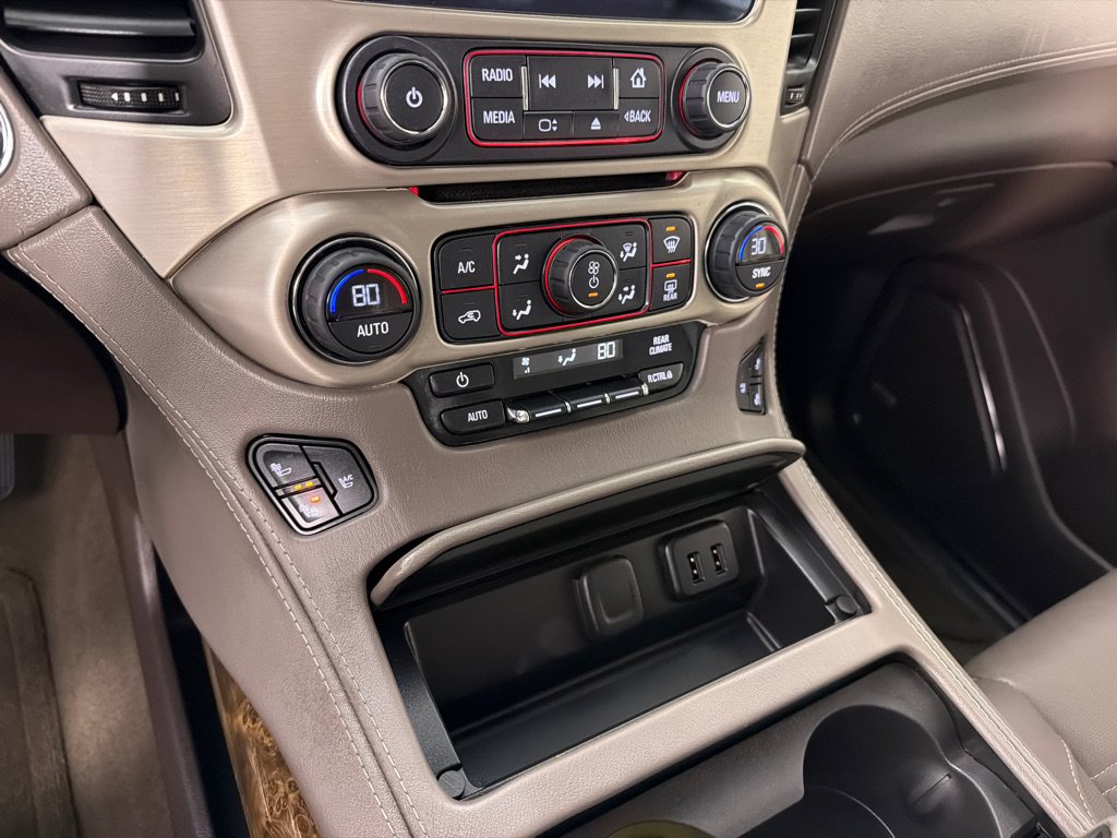 Used 2016 GMC Yukon XL Denali w/ Open Road Package AWD/4WD image 19