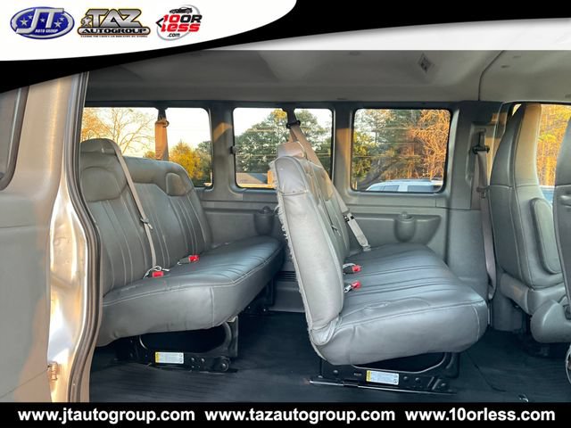 Used 2021 Chevrolet Express 3500 LS RWD image 7