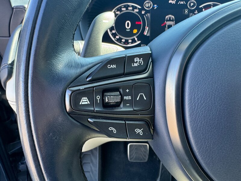 Used 2022 Aston Martin DBX AWD/4WD image 34