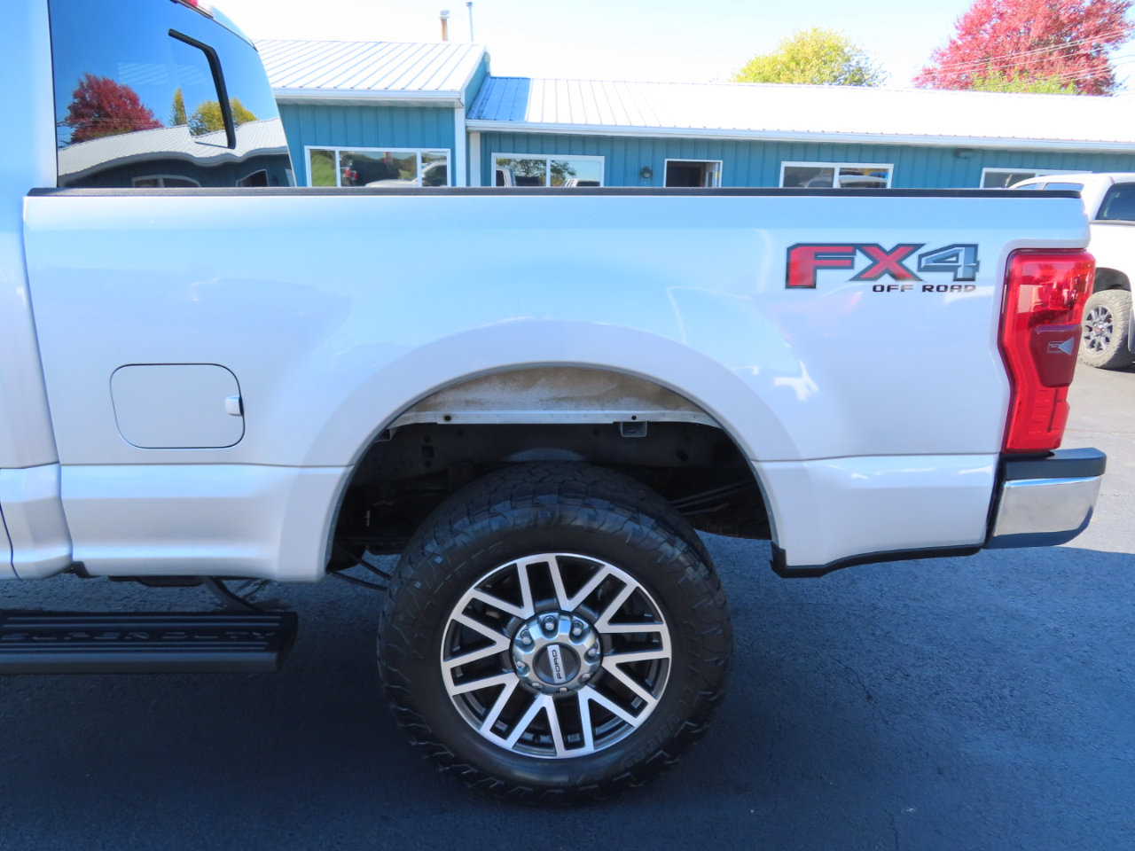 Used 2017 Ford F250 Lariat w/ Lariat Value Package image 14