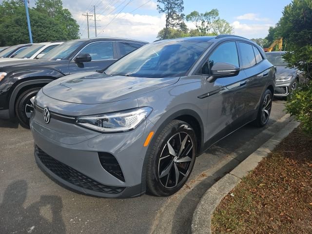 Used 2023 Volkswagen ID.4 Pro S image 1