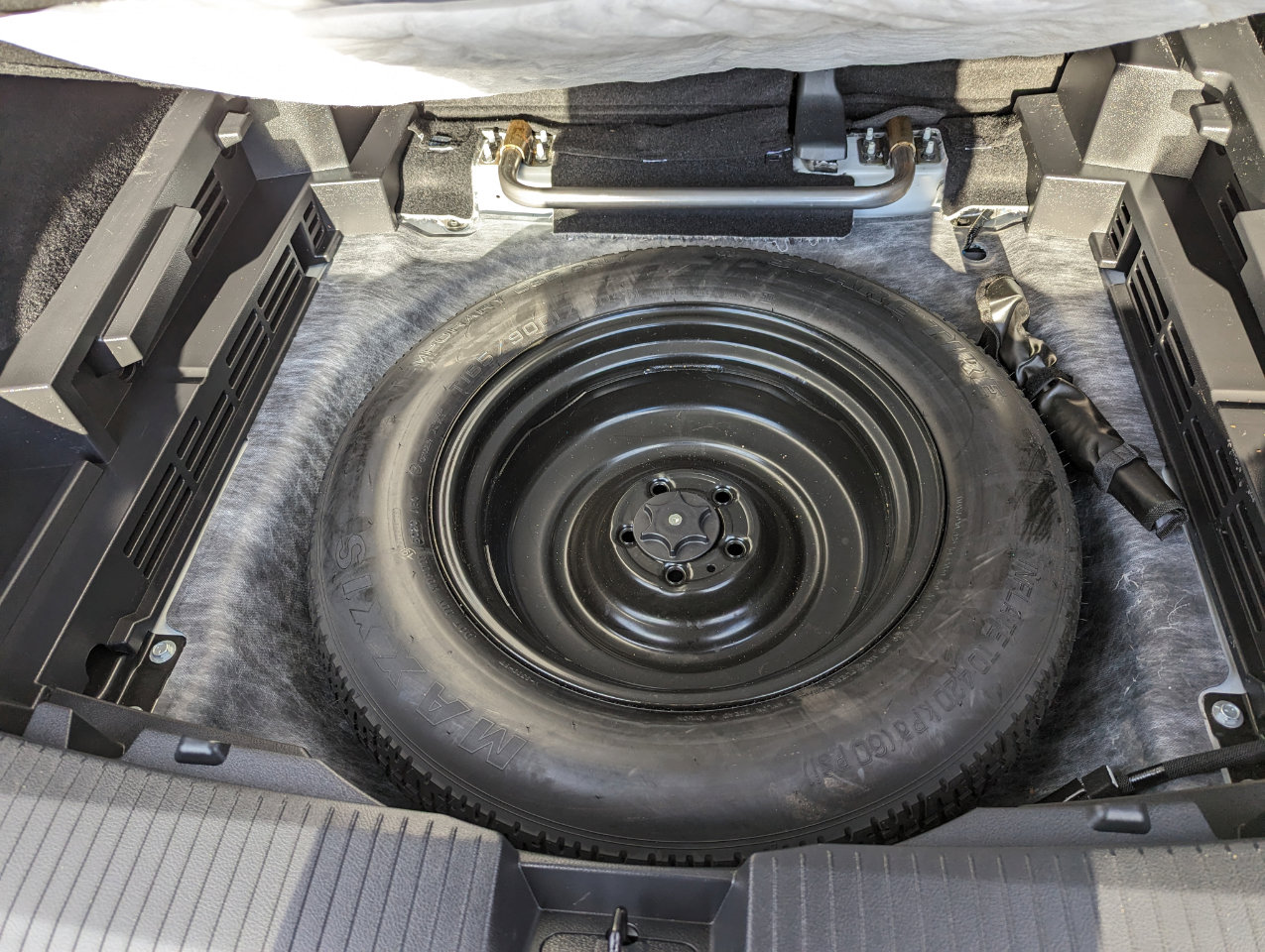 Used 2021 Nissan Rogue SV w/ Premium Package AWD/4WD image 43