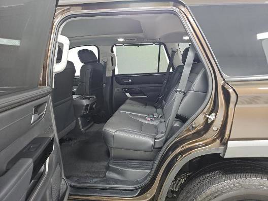 Used 2024 Toyota Sequoia Limited AWD/4WD image 8