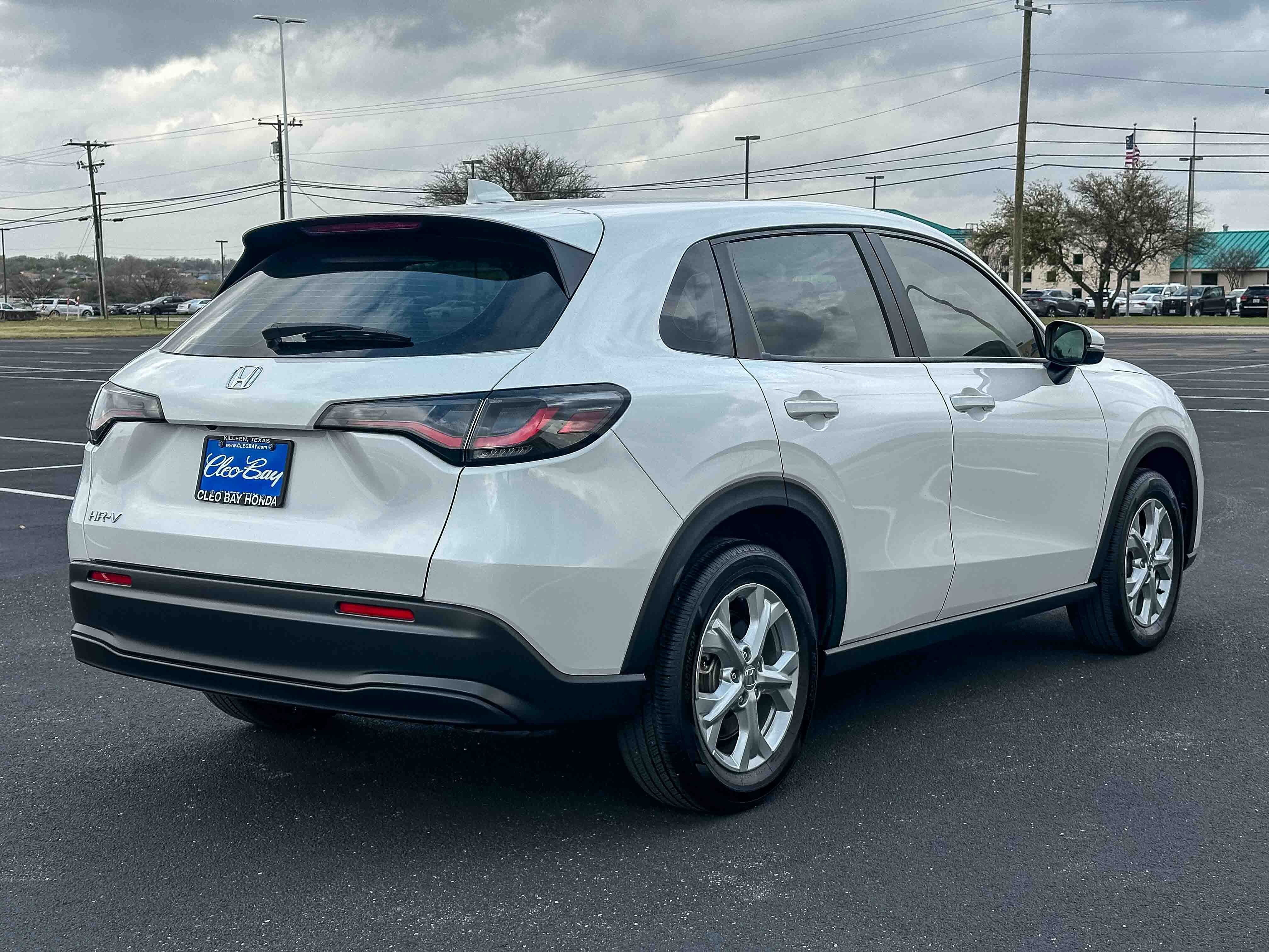 Certified 2025 Honda HR-V LX image 6