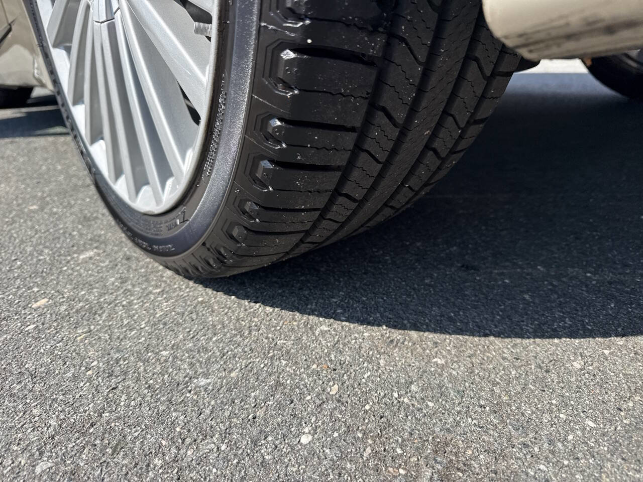 Used 2017 Lincoln MKZ Reserve AWD/4WD image 36