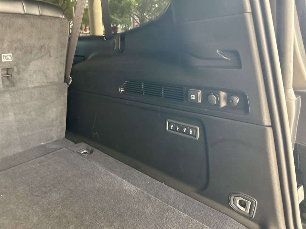 Used 2025 Jeep Wagoneer L Series II image 36